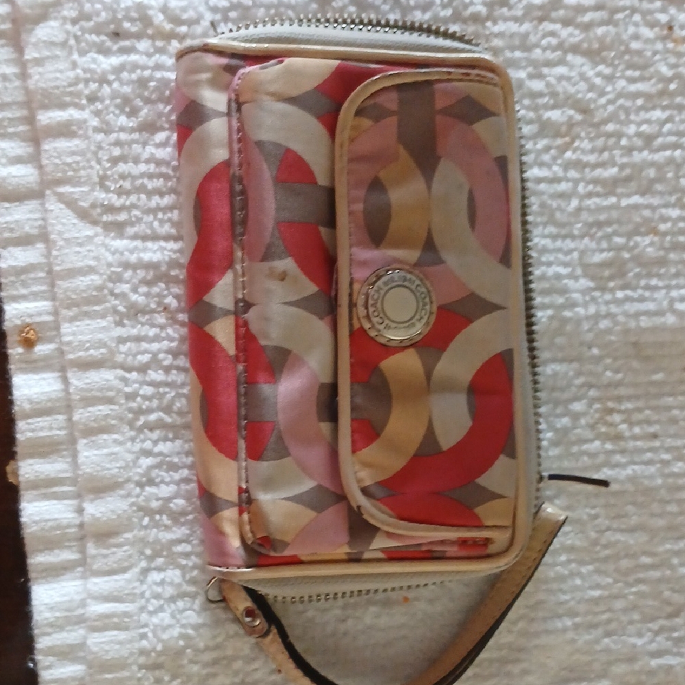 Coach Red and Cream Patterned Wallet